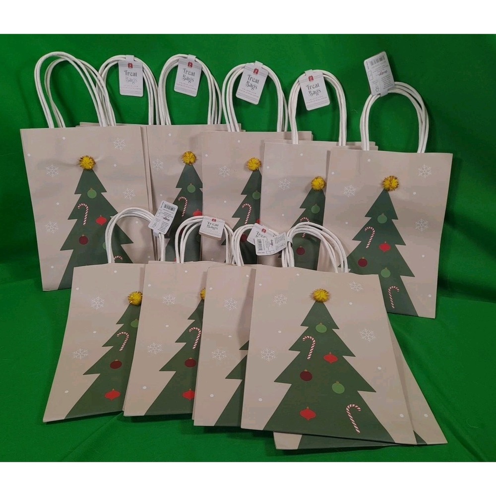 20‎ Pack Set Bulleye's Christmas Tree Yellow Star Paper Gift Bags 6 x 8.5 x 3.5